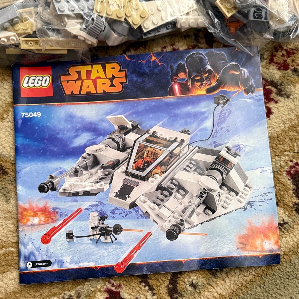 LEGO Star Wars Snowspeeder Set with Mini Figures